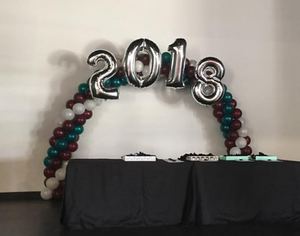 Medium Graduation Spiral Arch